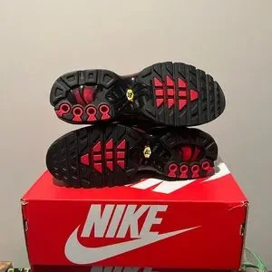Nike | Shoes | Nike Air Max Plus Bred Reflective Black Red  display picture 1